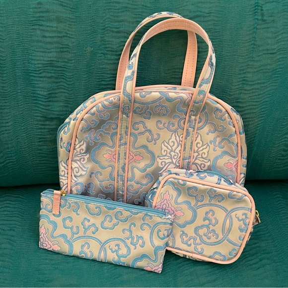 Altaire Handbags - Altaire Paris silk bag set
